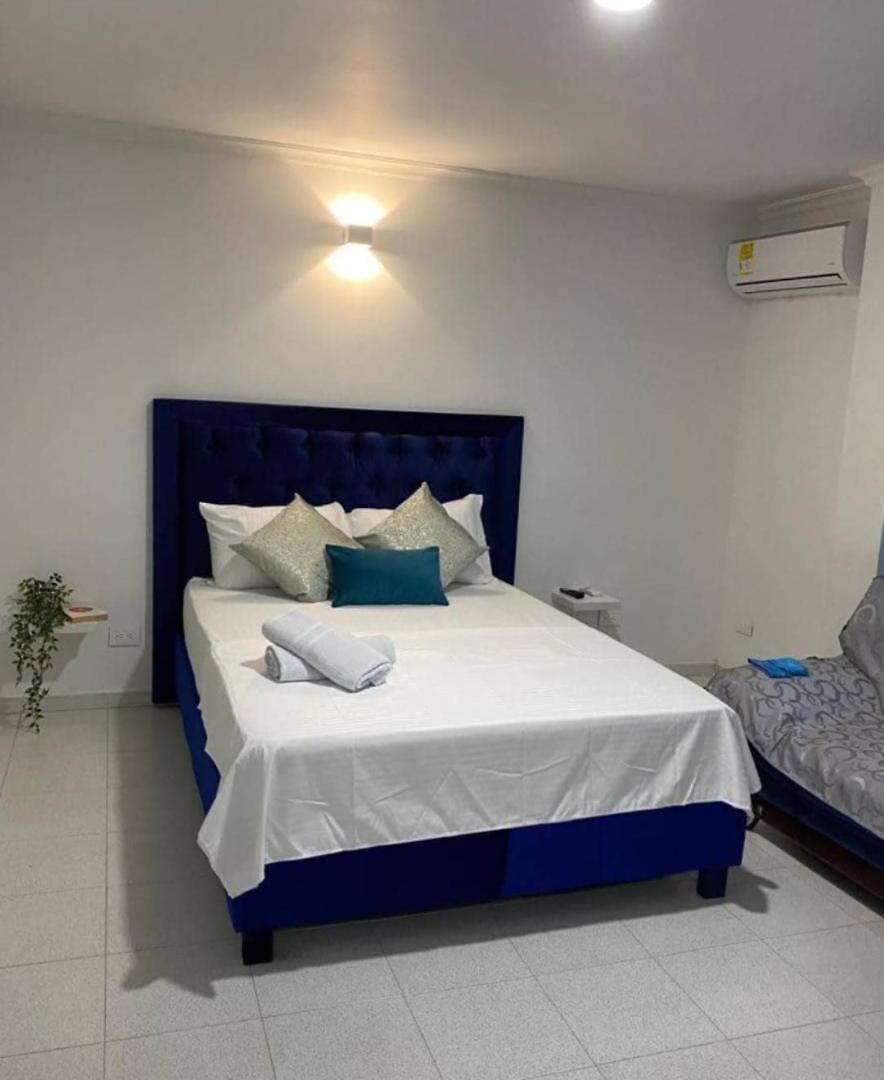 Habitación Con Baño Interno Cerca Al Aeropuerto Habitación en casa particular Cartagena